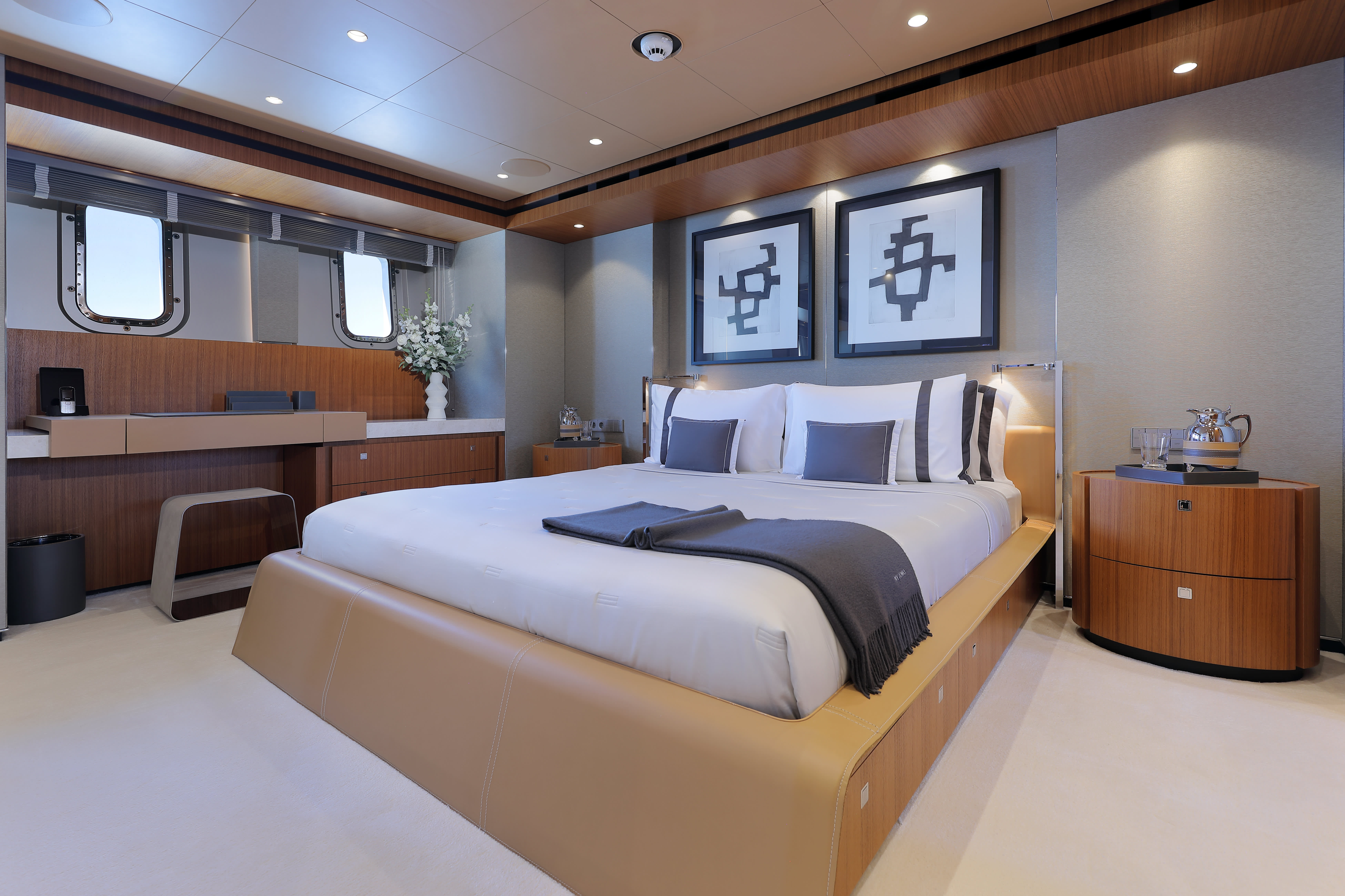 VIP Cabin
